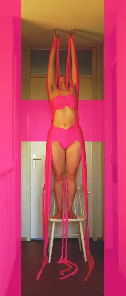 SECOND SKIN